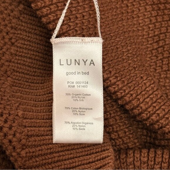 Lunya Humble Brown Cozy Cotton silk pocket henley Sz M Cabin core fall - Picture 6 of 6